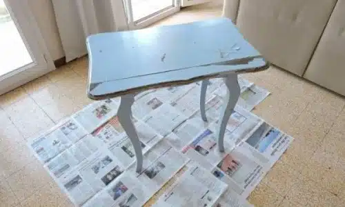 Préparer un meuble avant de le peindre