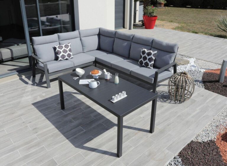Quels mobiliers de jardin utiliser pour bien aménager son espace extérieur