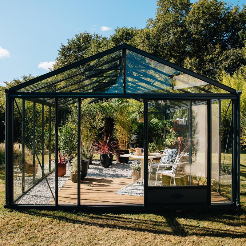 Quels usages pouvez-vous faire d’une serre de jardin ?