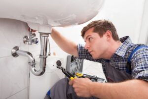Economie d eau pourquoi faire confiance a un artisan plombier