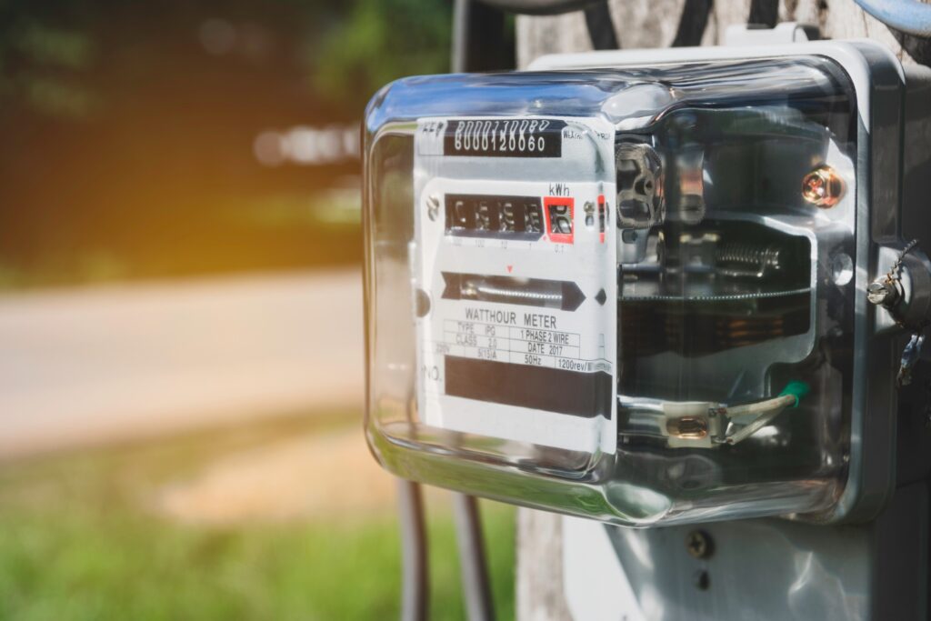 Comment installer des boites d’encastrement interrupteurs et prises ?